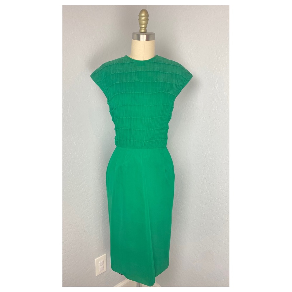 Vintage L’AIGLON Kelly Green Sheath Dress